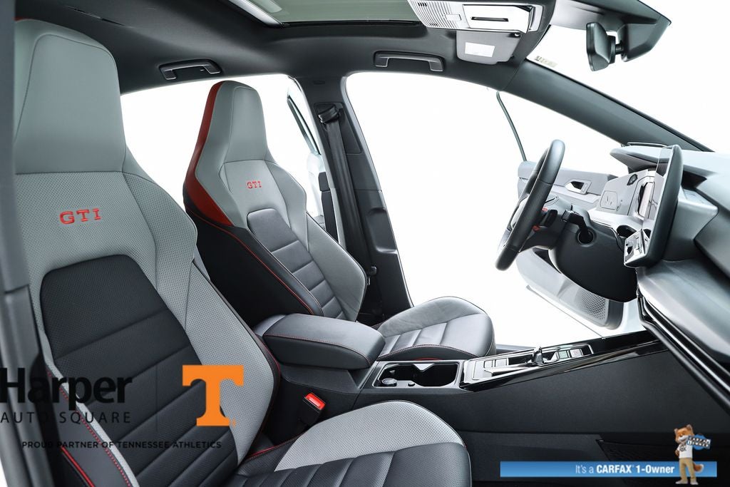 2025 Volkswagen Golf GTI Autobahn