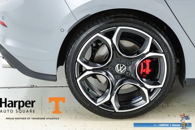 2025 Volkswagen Golf GTI Autobahn