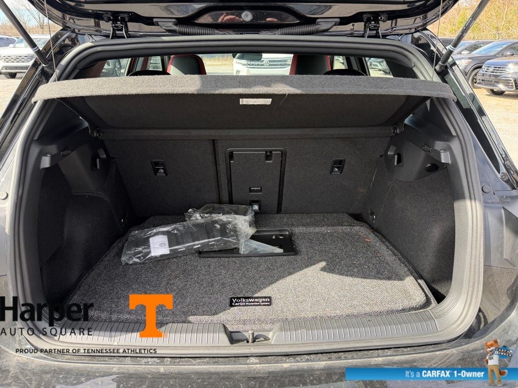 2024 Volkswagen Golf GTI Autobahn