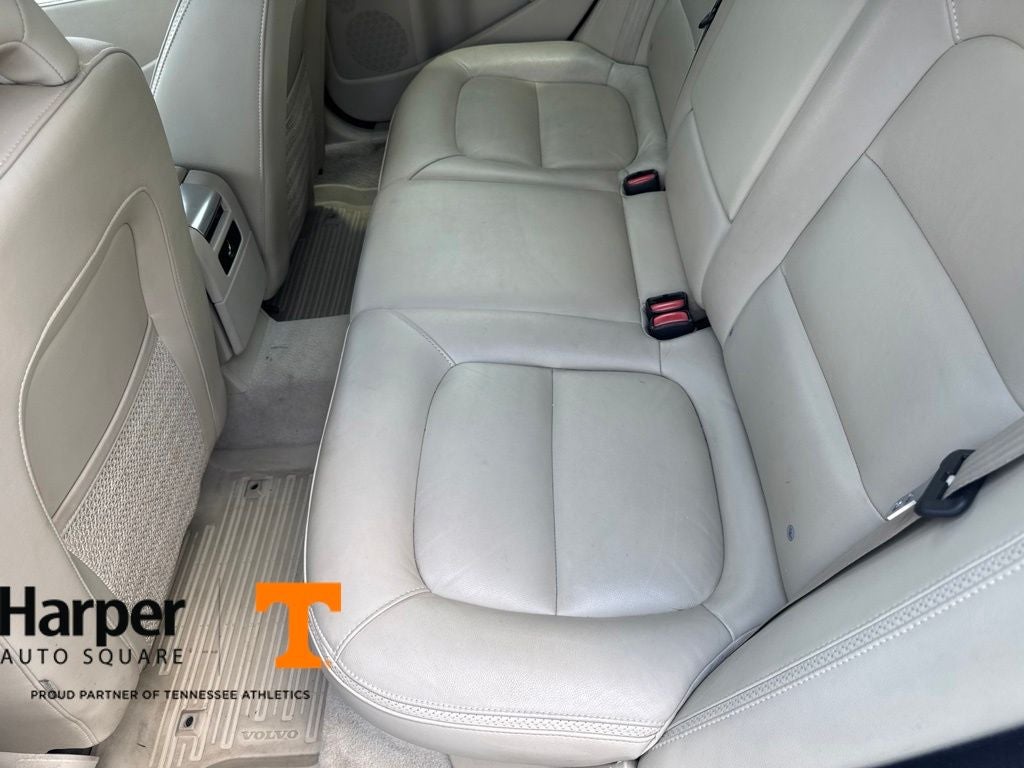 2015 Volvo XC70 T5 Premier
