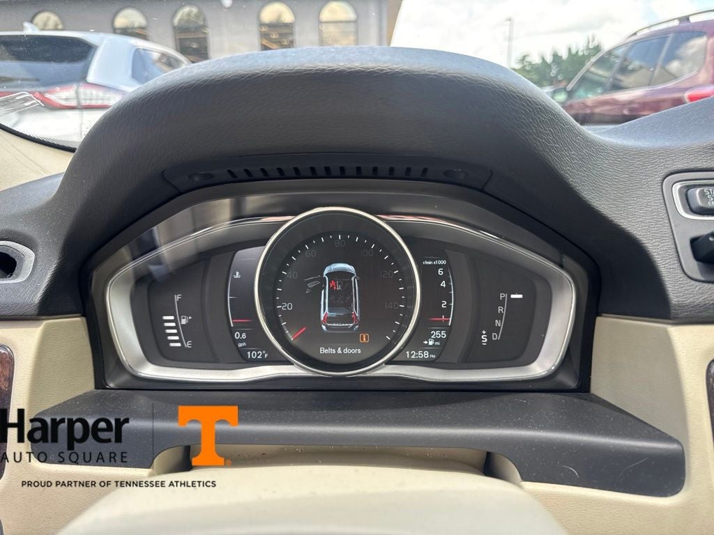 2015 Volvo XC70 T5 Premier