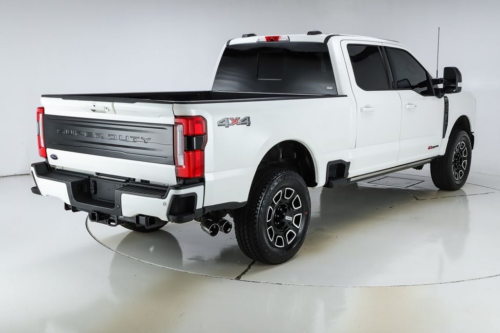 2025 Ford F-350SD Platinum
