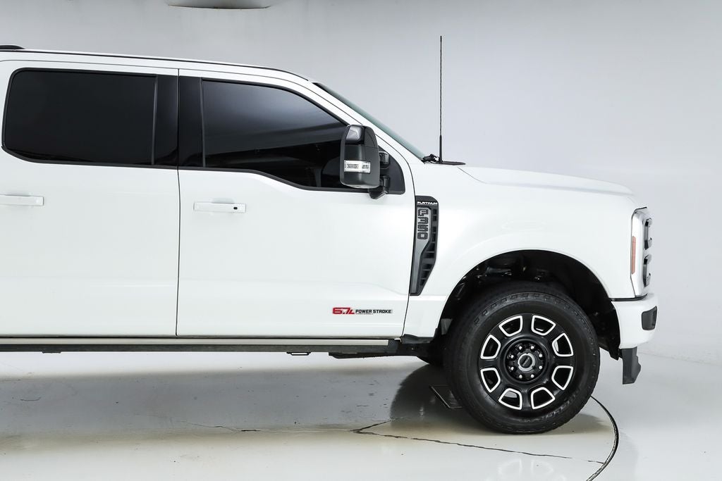 2025 Ford F-350SD Platinum