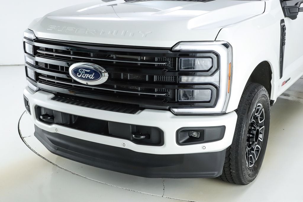 2025 Ford F-350SD Platinum