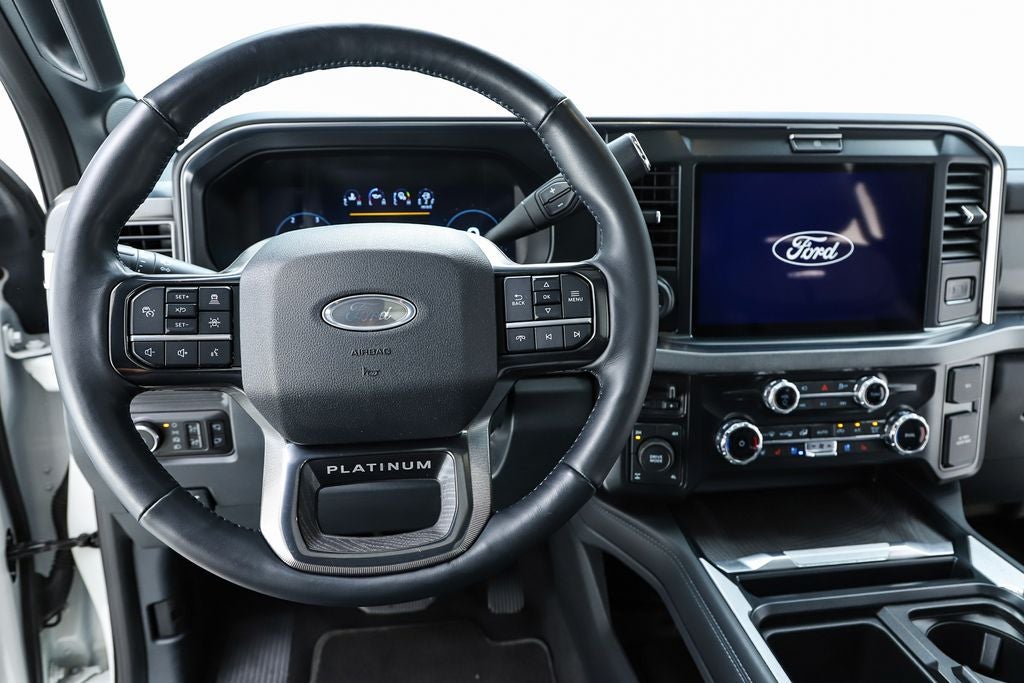 2025 Ford F-350SD Platinum