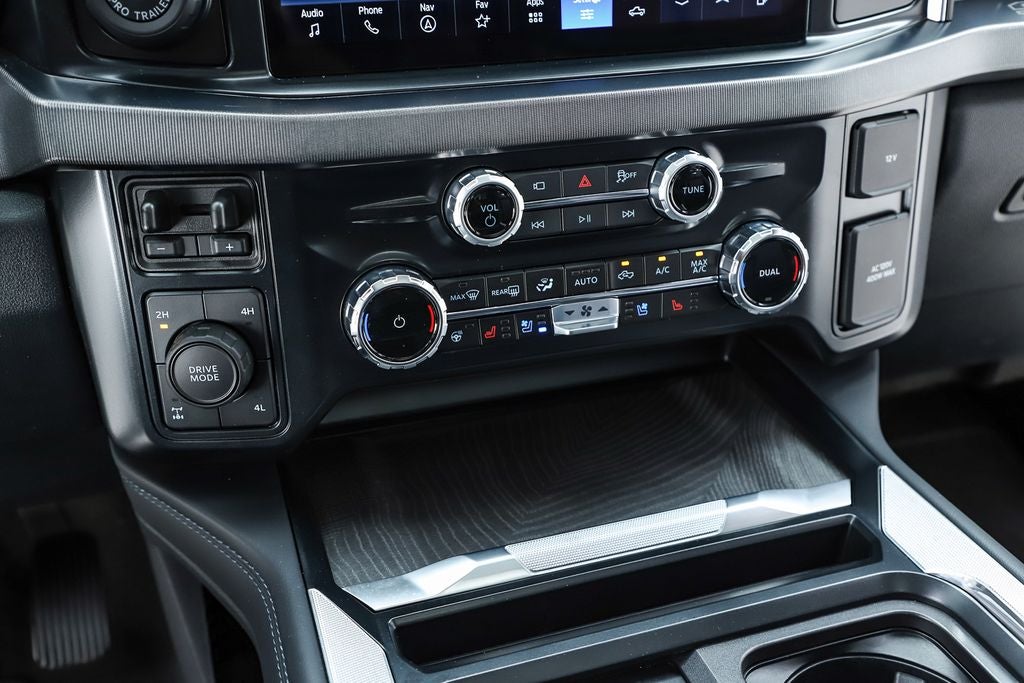 2025 Ford F-350SD Platinum