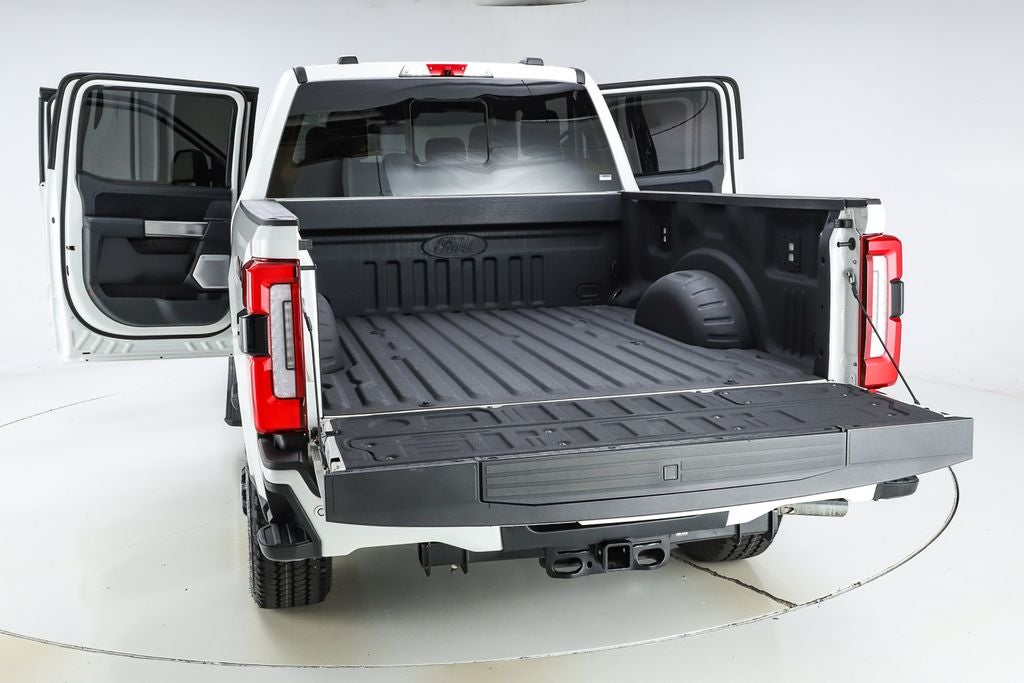 2025 Ford F-350SD Platinum