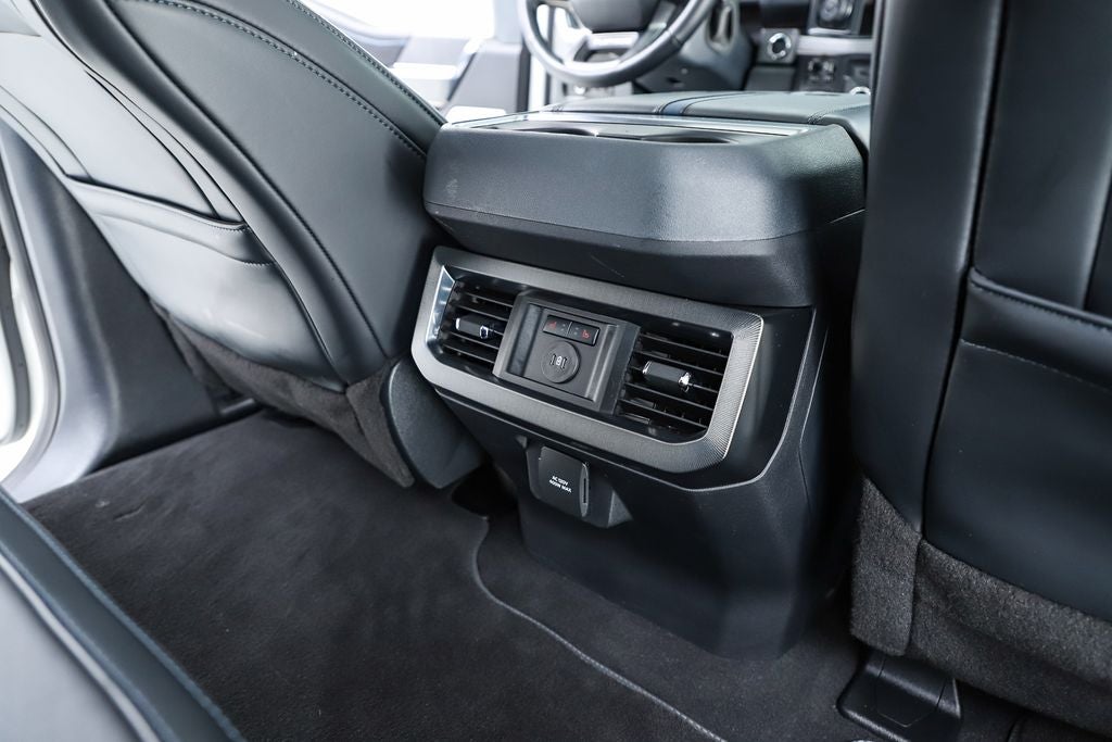 2025 Ford F-350SD Platinum