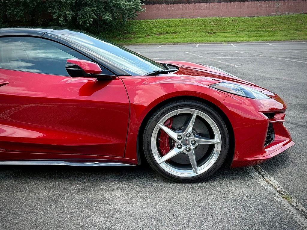 2025 Chevrolet Corvette E-Ray 2LZ