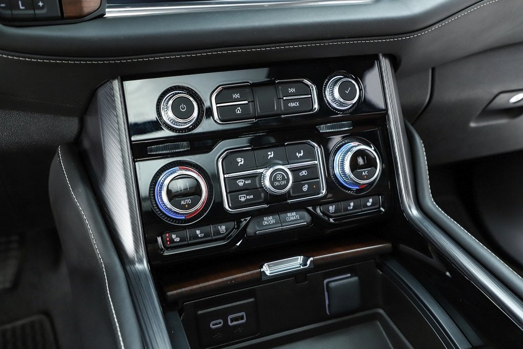 2024 GMC Yukon Denali Ultimate