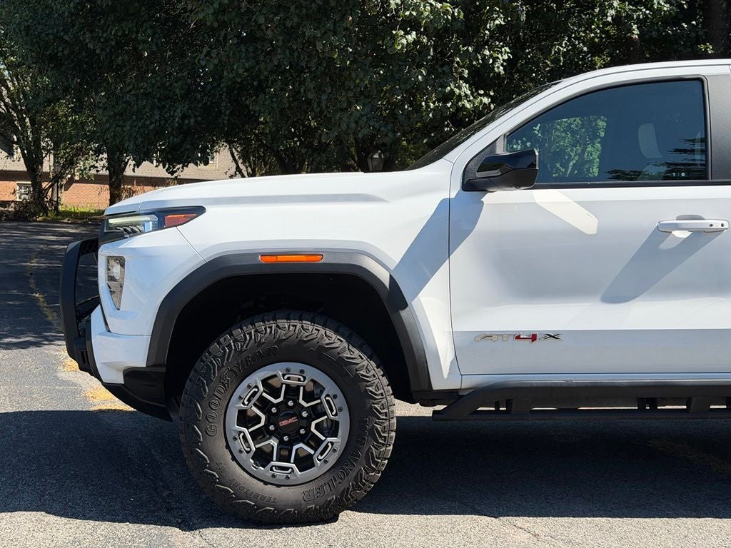 2023 GMC Canyon AT4X