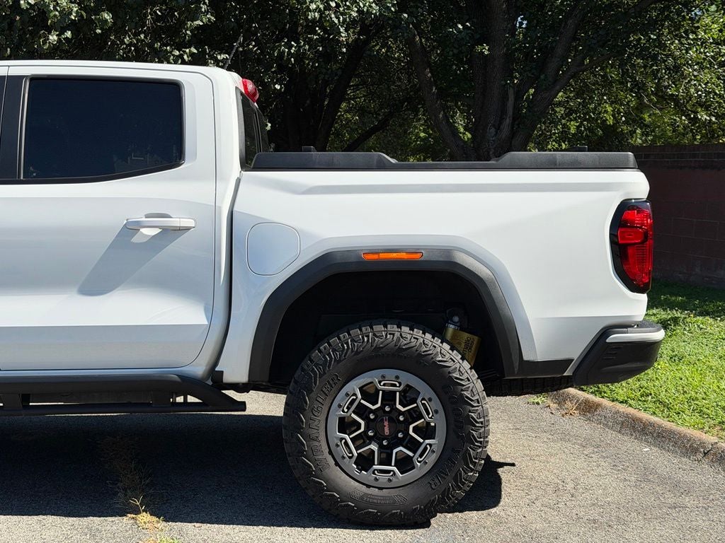 2023 GMC Canyon AT4X