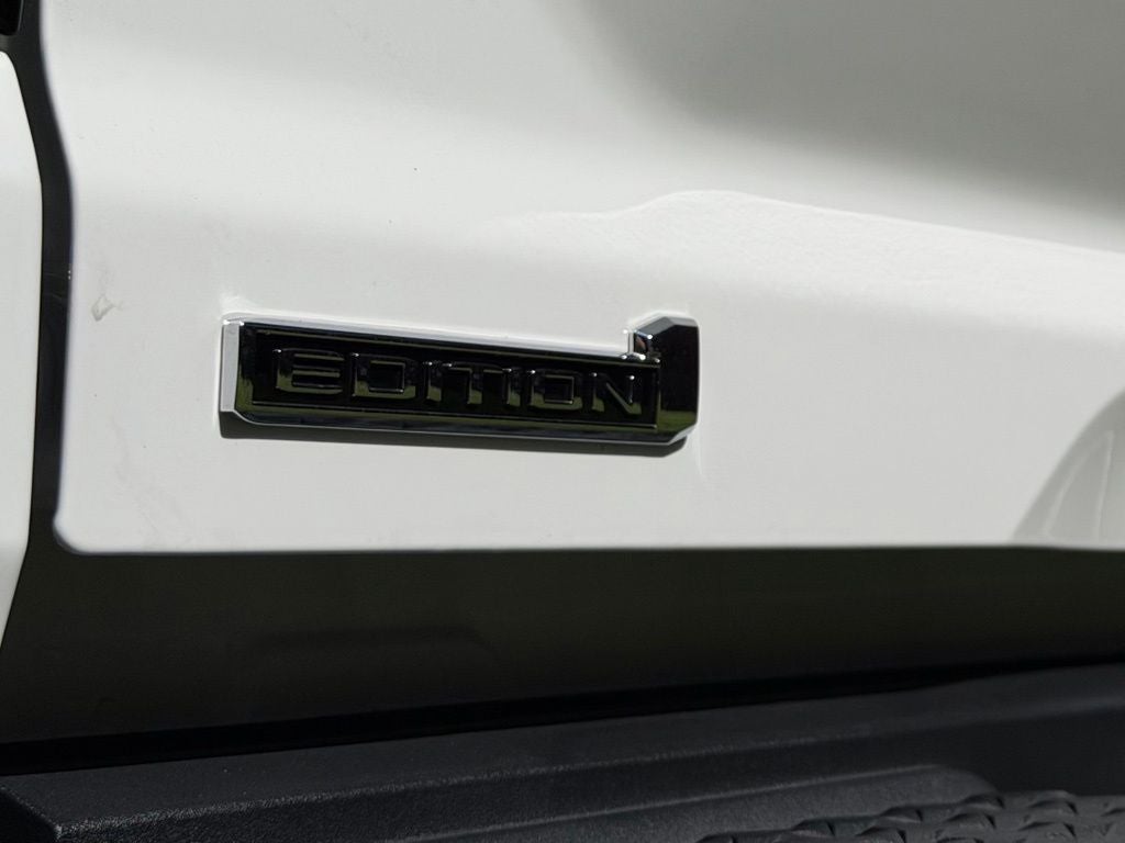 2023 GMC Canyon AT4X