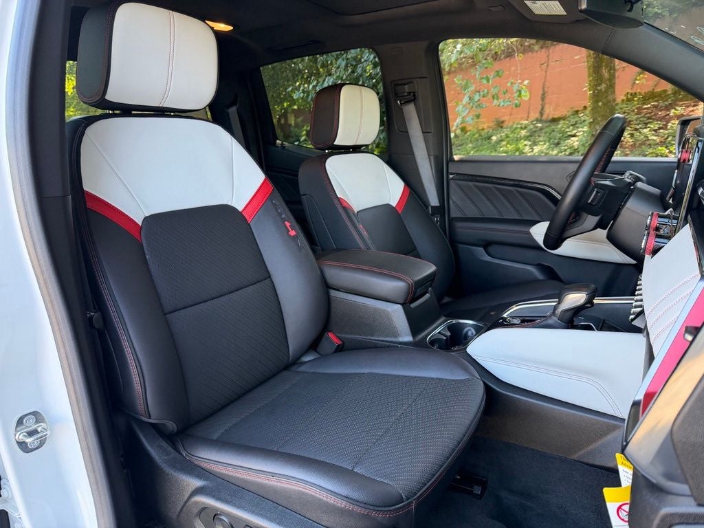 2023 GMC Canyon AT4X