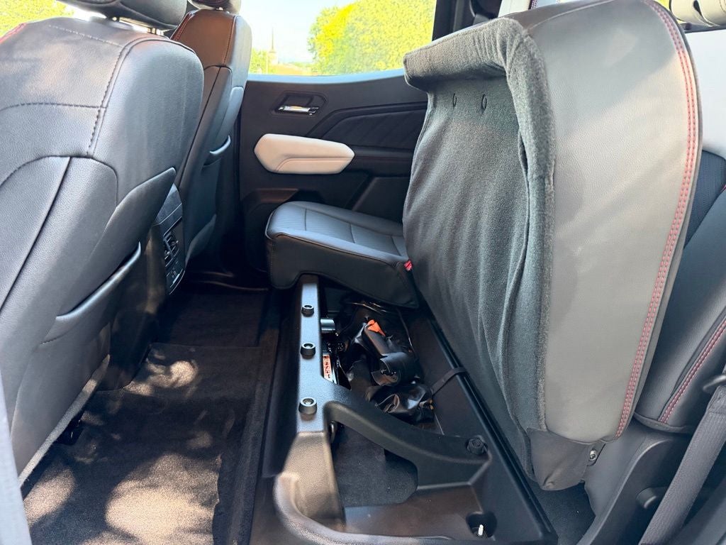 2023 GMC Canyon AT4X