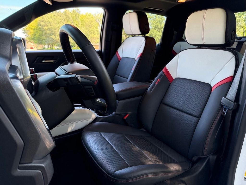 2023 GMC Canyon AT4X