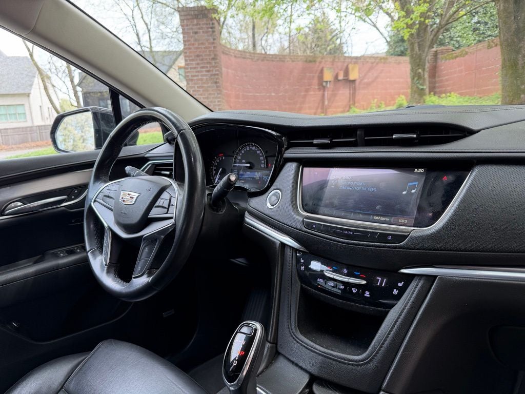 2018 Cadillac XT5 Premium Luxury