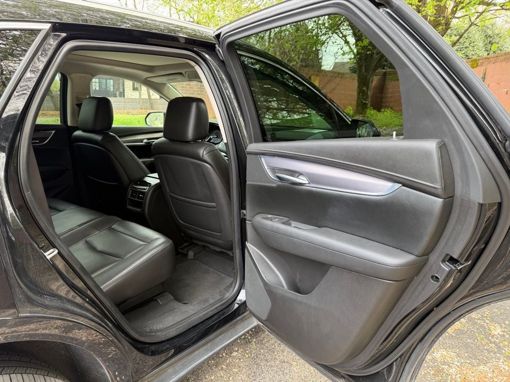 2018 Cadillac XT5 Premium Luxury