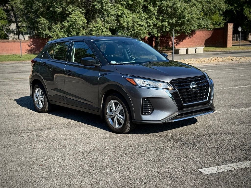 2023 Nissan Kicks S