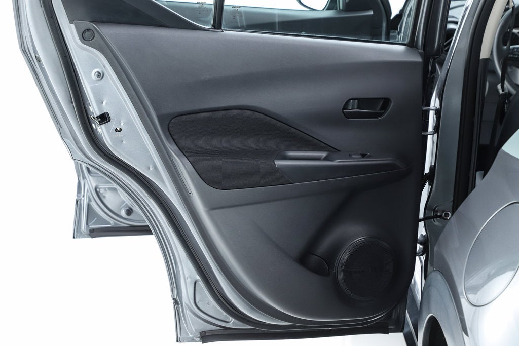 2023 Nissan Kicks S