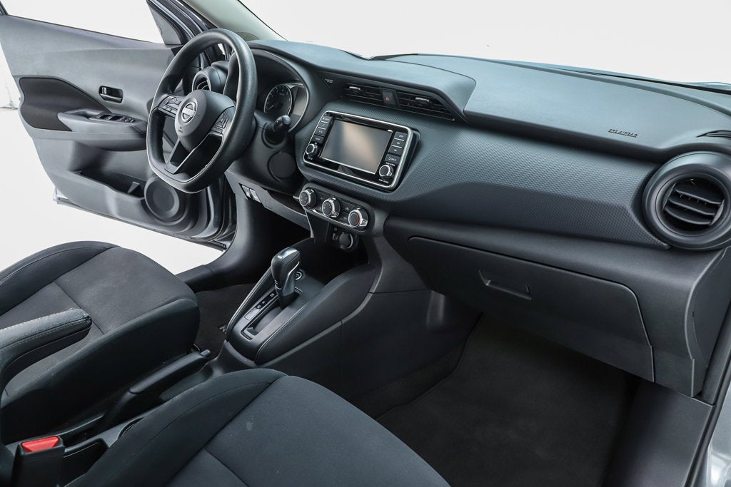 2023 Nissan Kicks S