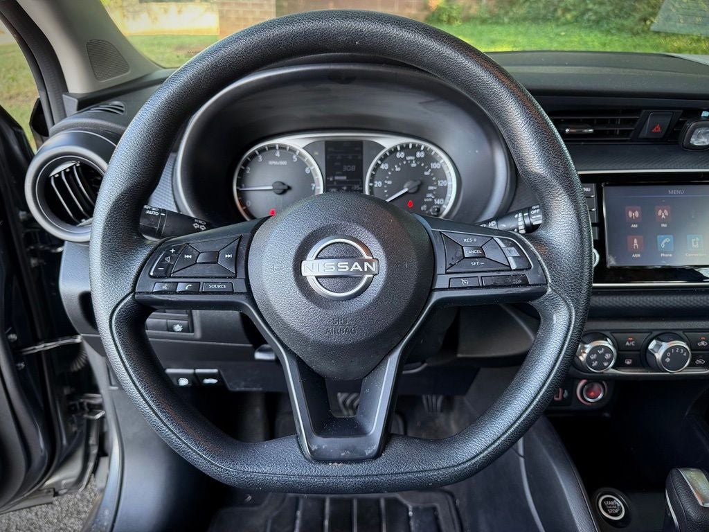 2023 Nissan Kicks S