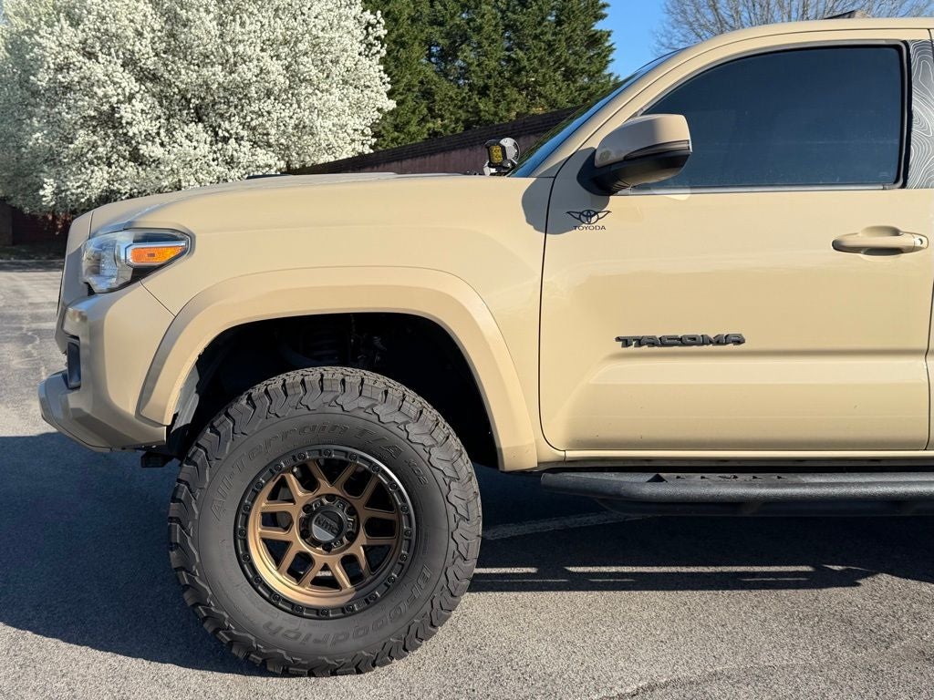 2017 Toyota Tacoma SR5 V6