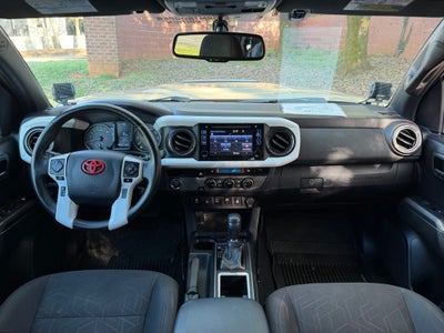 2017 Toyota Tacoma SR5 V6