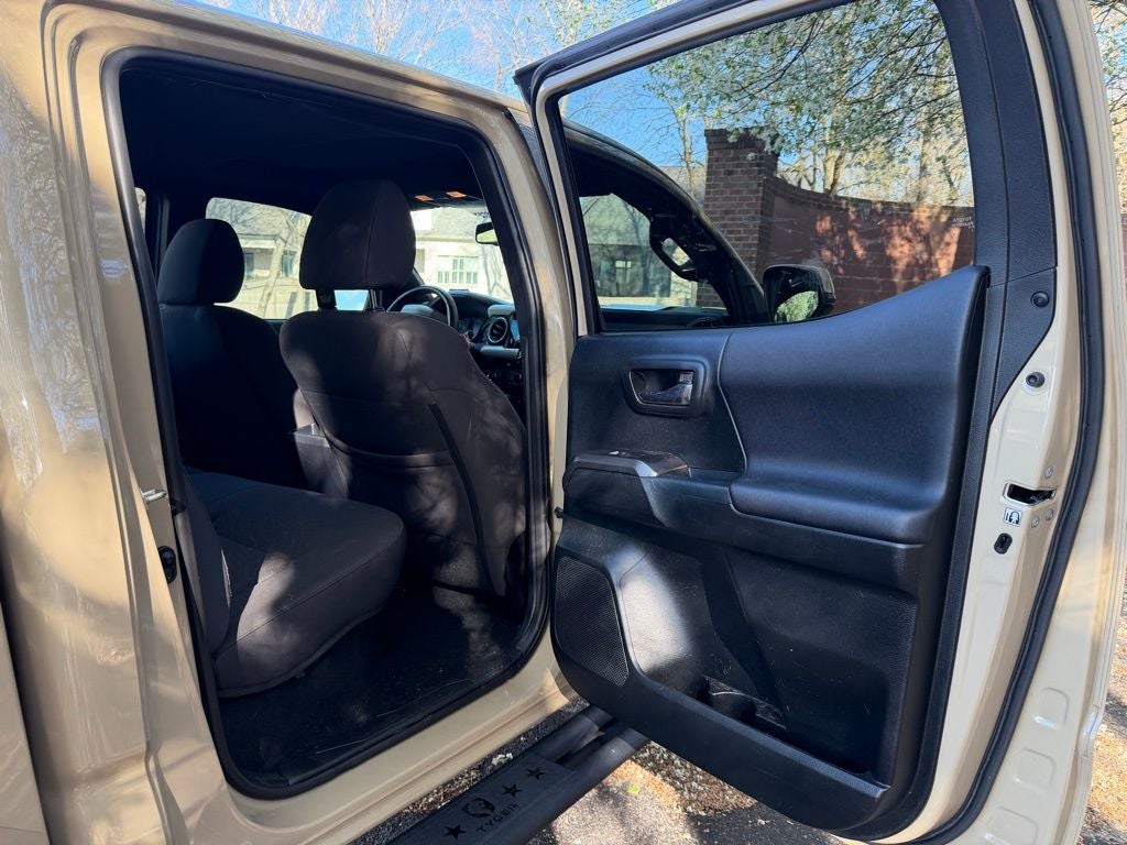 2017 Toyota Tacoma SR5 V6