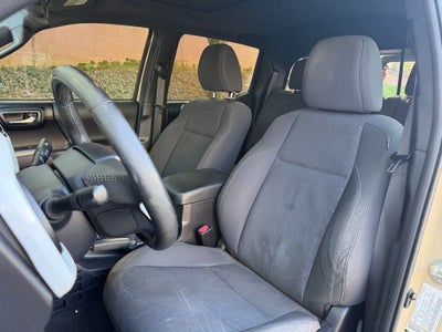 2017 Toyota Tacoma SR5 V6