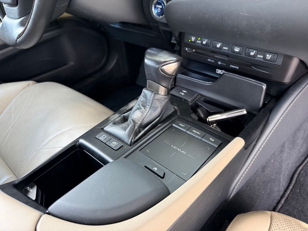 2021 Lexus ES 300h Ultra Luxury