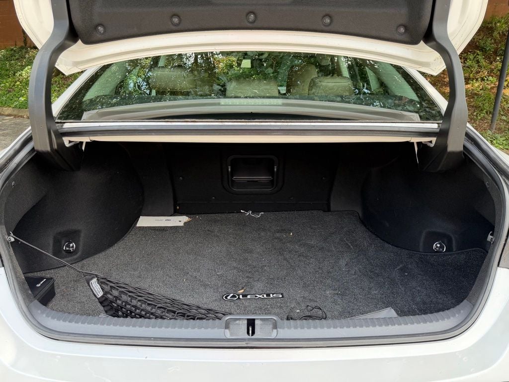 2021 Lexus ES 300h Ultra Luxury