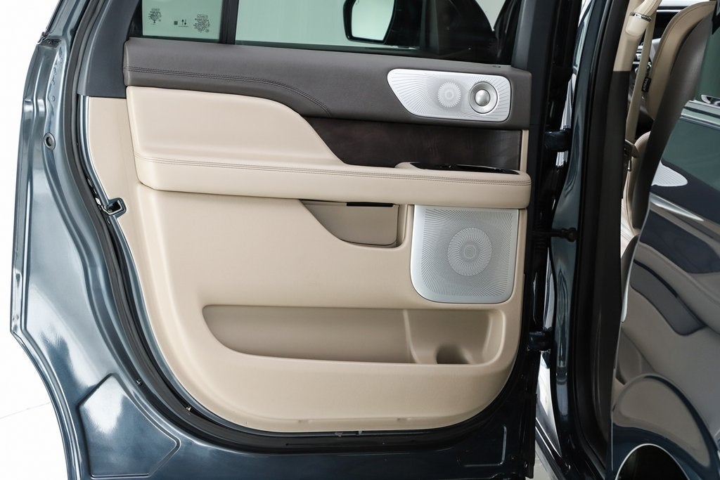 2024 Lincoln Navigator L Reserve