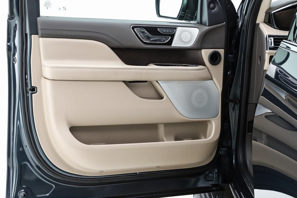 2024 Lincoln Navigator L Reserve