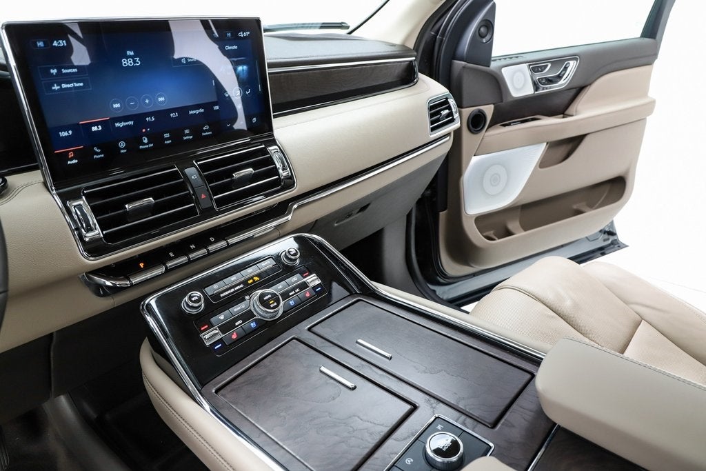 2024 Lincoln Navigator L Reserve