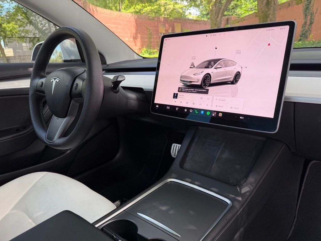 2023 Tesla Model 3 Performance