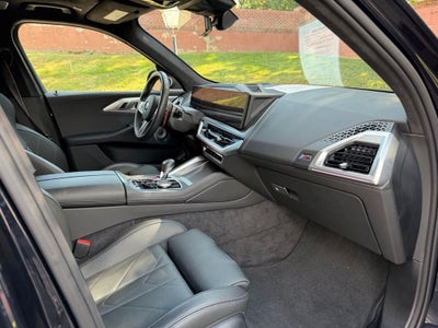 2025 BMW XM Base