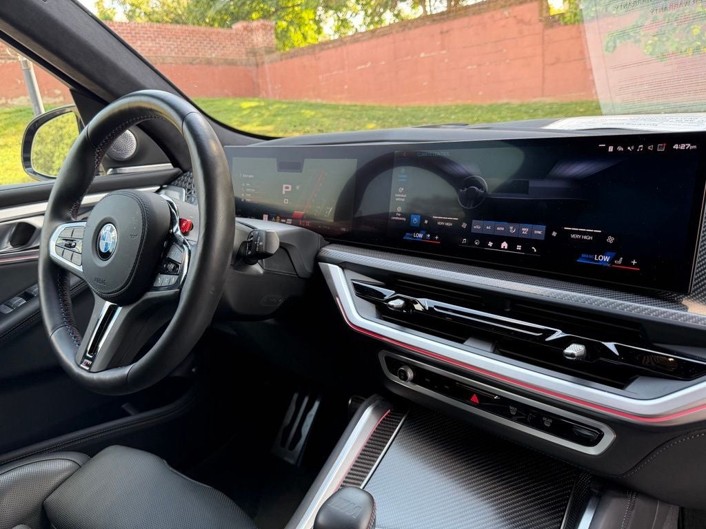 2025 BMW XM Base