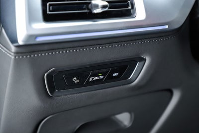2025 BMW XM Base