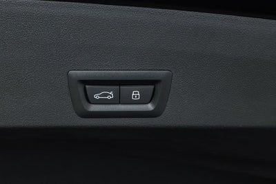 2025 BMW XM Base
