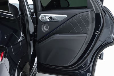 2025 BMW XM Base