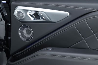 2025 BMW XM Base