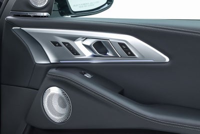 2025 BMW XM Base