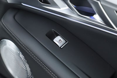 2025 BMW XM Base