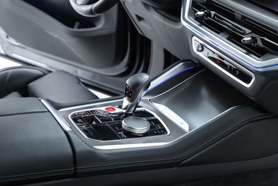 2025 BMW XM Base