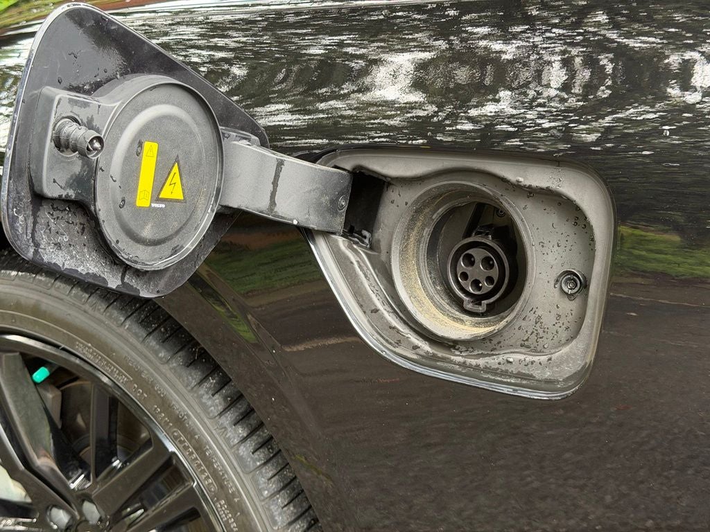 2024 Volvo S60 Recharge Plug-In Hybrid Ultimate