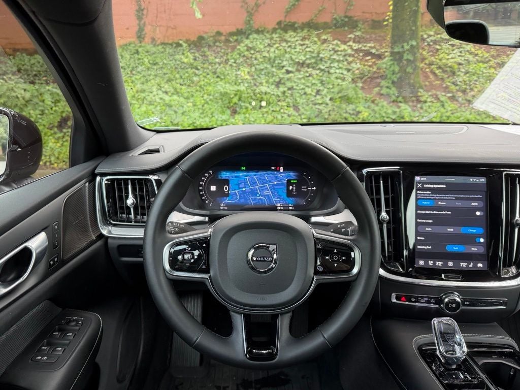 2024 Volvo S60 Recharge Plug-In Hybrid Ultimate