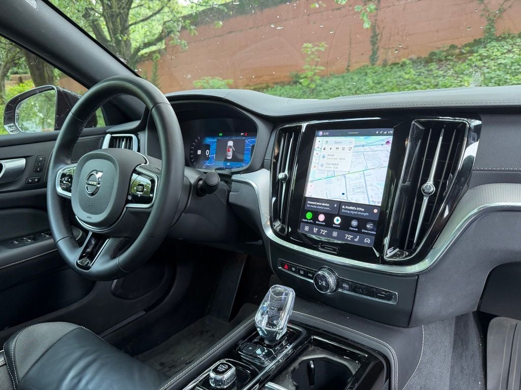 2024 Volvo S60 Recharge Plug-In Hybrid Ultimate