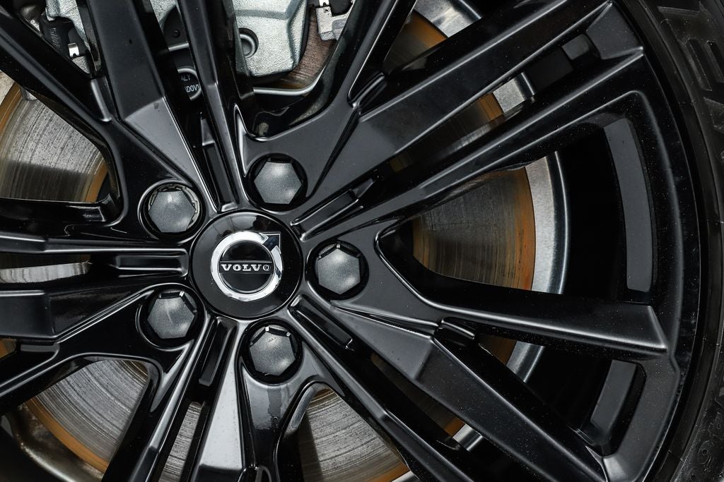 2024 Volvo S60 Recharge Plug-In Hybrid Ultimate