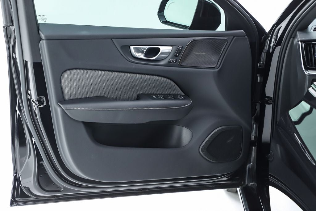 2024 Volvo S60 Recharge Plug-In Hybrid Ultimate